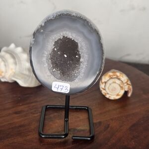 Druzy Agate Freeform With Stand Crystal Brazil #473